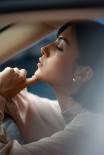 Dynamic Lavinia in Central London.