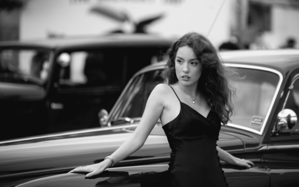 Candid Sophie in black and white, Central London.